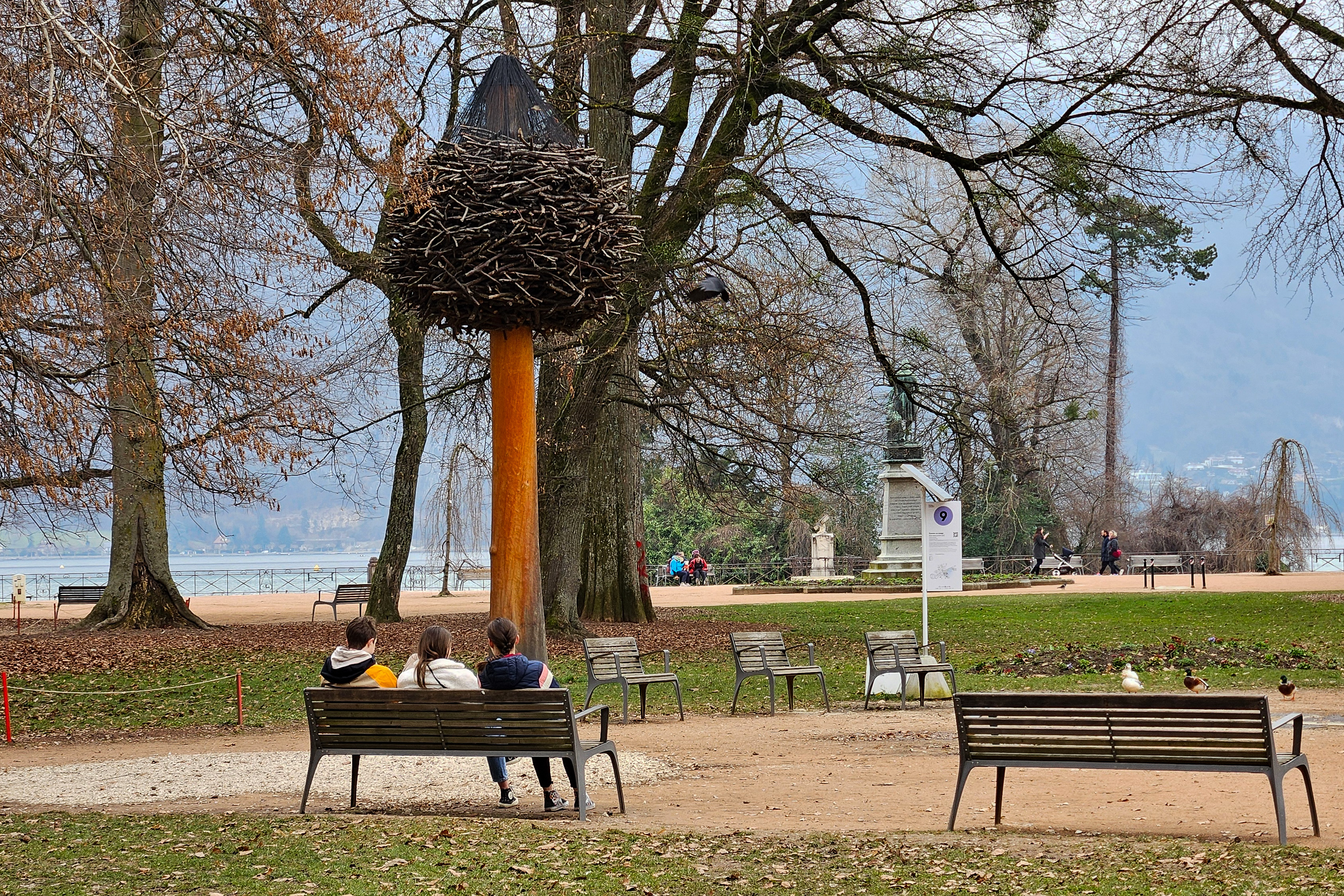 Installation  im Jardins de l'Europe